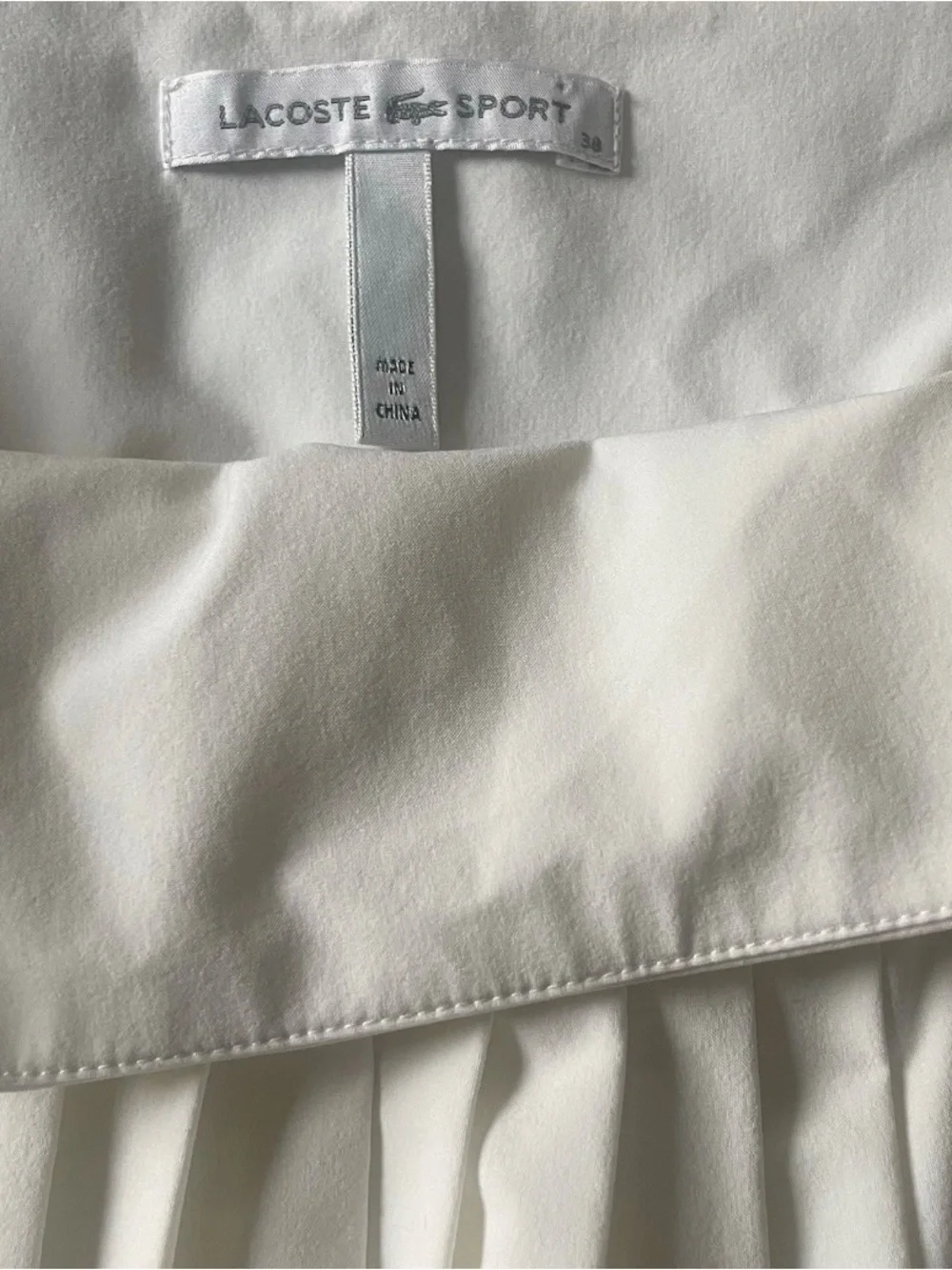 Lacoste Women's White Tennis Skort w/ Integrated Shorts Size 38 JF8524
